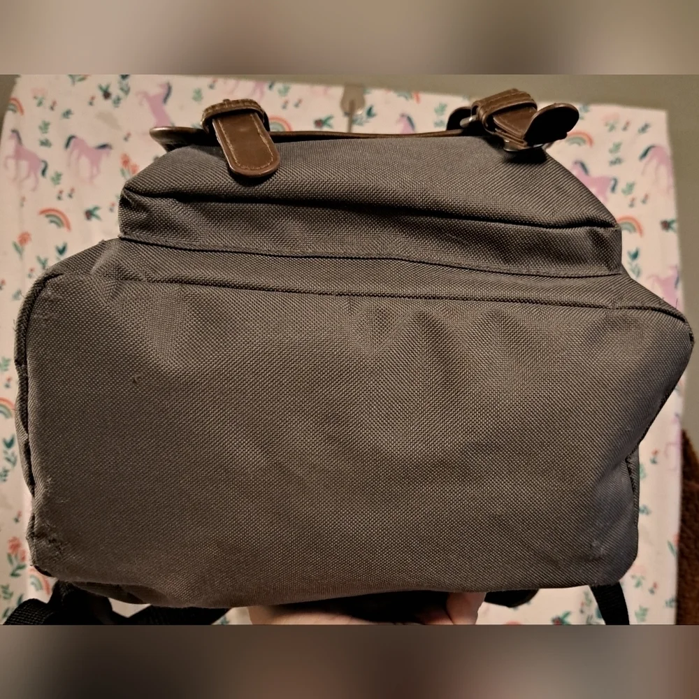 NWOT Steve Madden Grey Utility Unisex Casual School Travel Work Padded Backpack